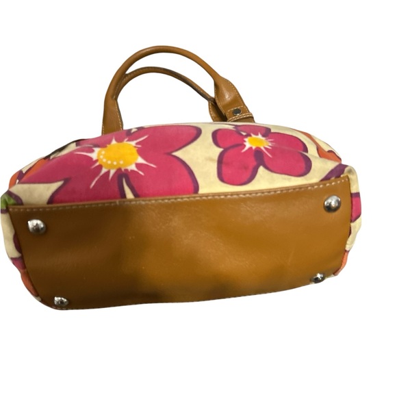 Liz Claiborne Pink and Orange Shoulder Bag with Floral Design - Picture 5 of 7